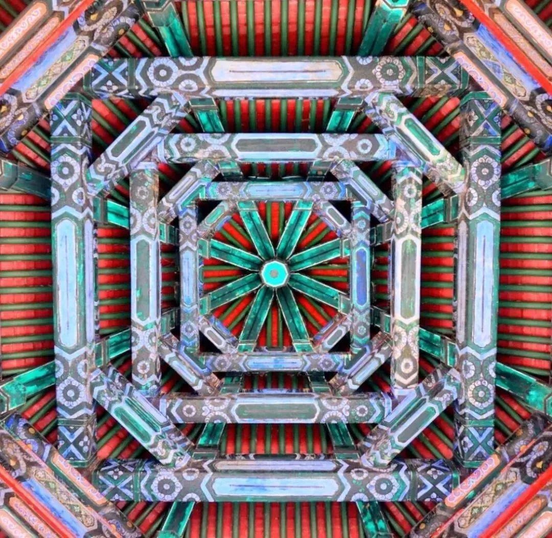 方形藻井